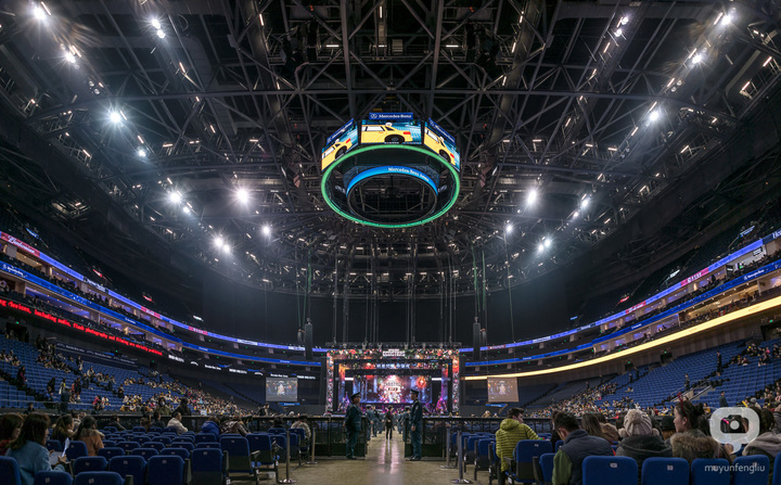 Mercedes-Benz Arena (YG圣诞歌友会)